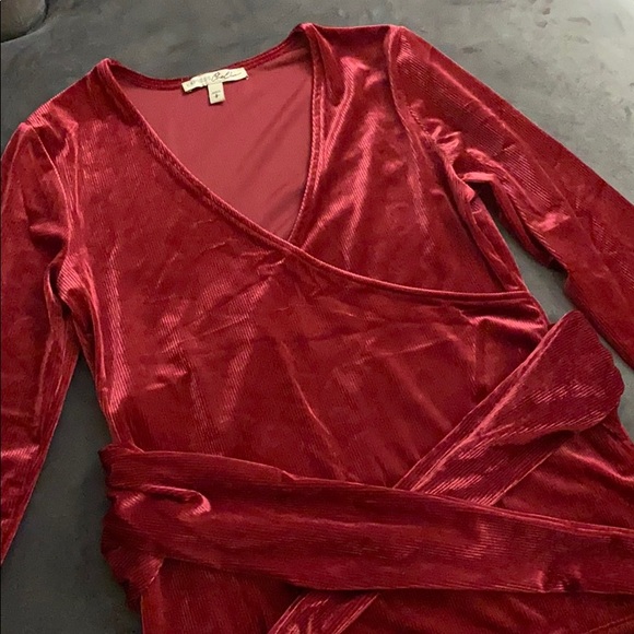 Express - Picture 3 of 5